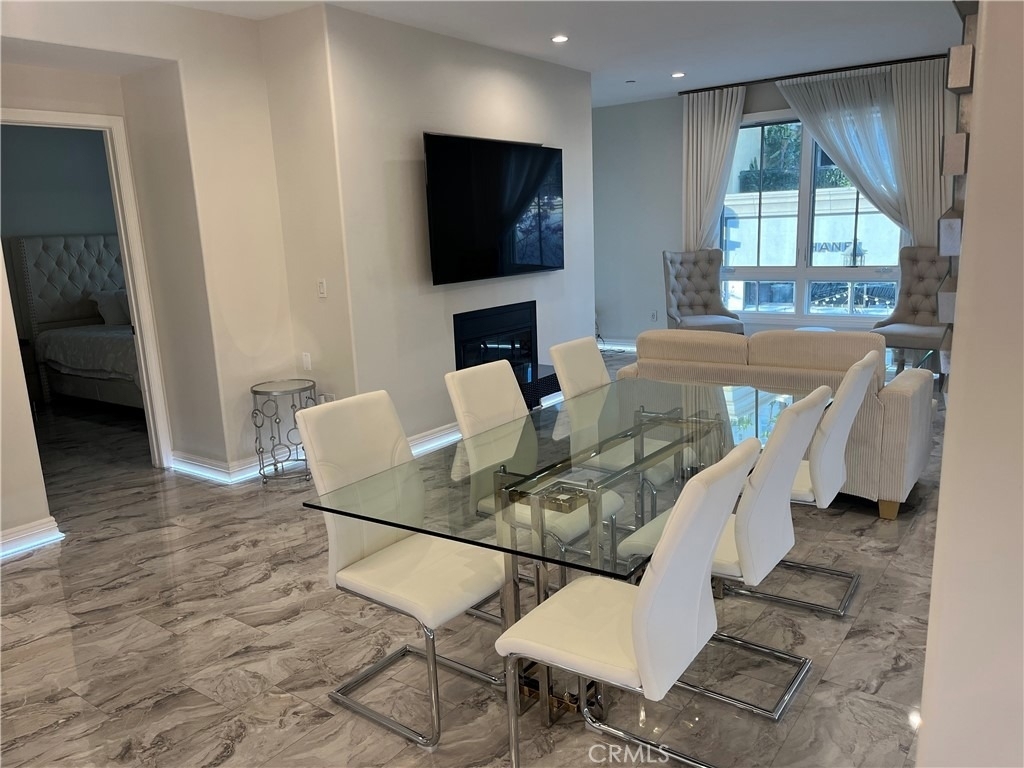 205 Caruso - Photo 12