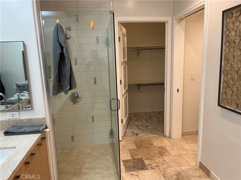 205 Caruso - Photo 16