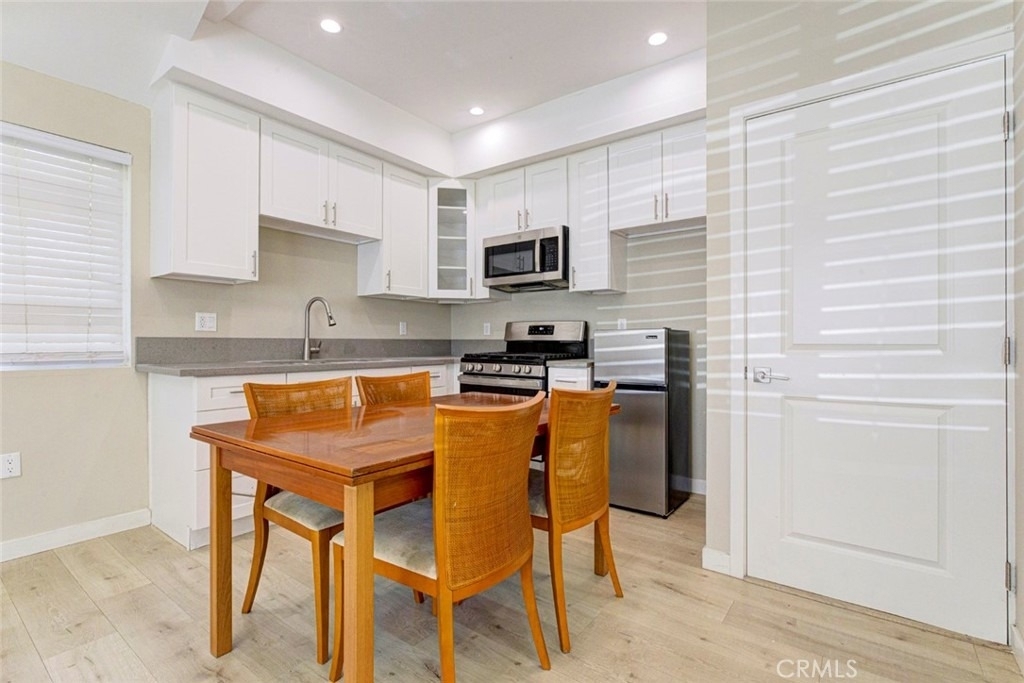 6600 Charlesworth Avenue - Photo 7
