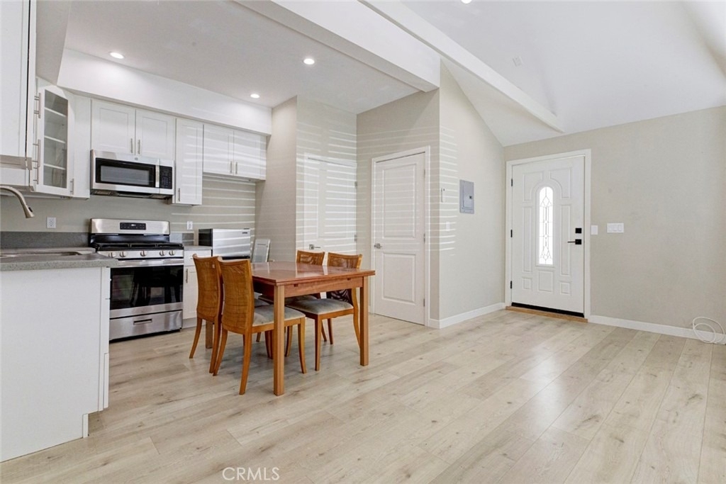 6600 Charlesworth Avenue - Photo 4