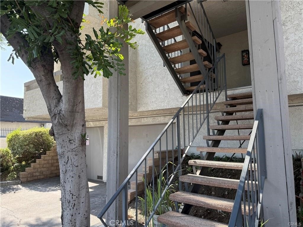 16970 Marygold - Photo 1