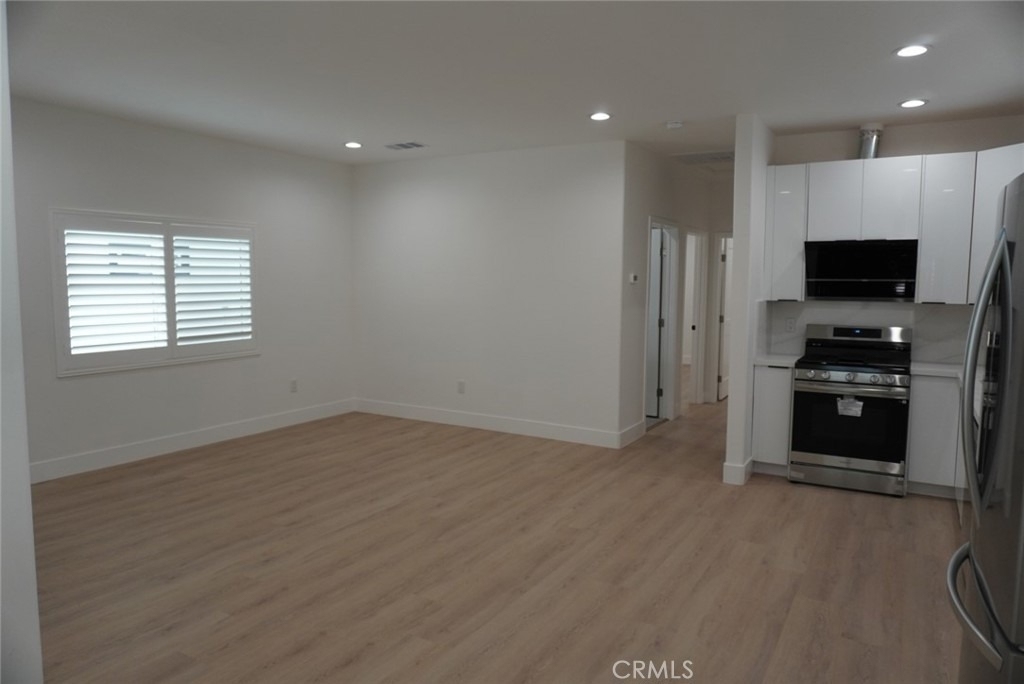 148 S Lark Ellen - Photo 5