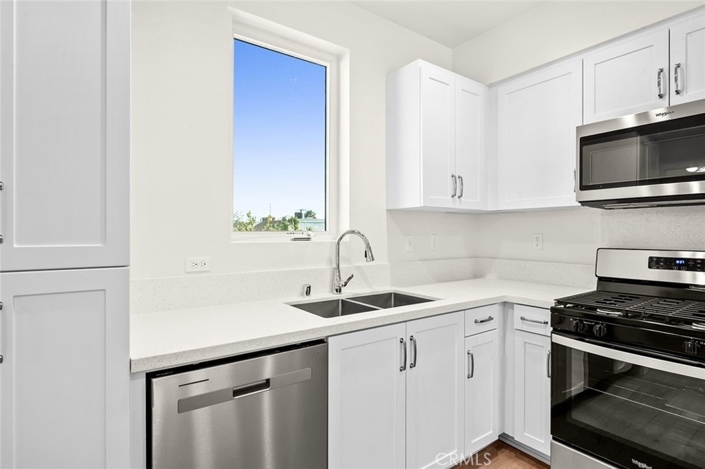 9613 Juniper Avenue - Photo 6
