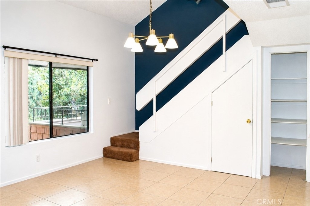 380 S Prospectors - Photo 3