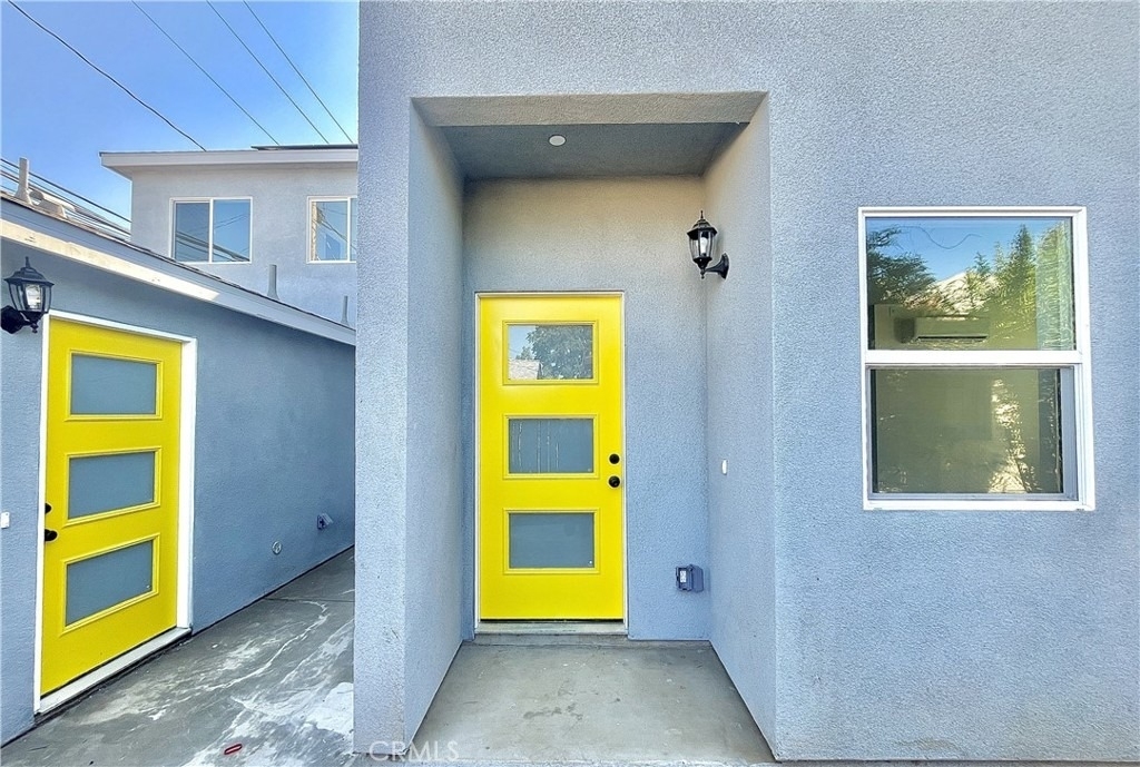 938 E Sandra Avenue - Photo 23