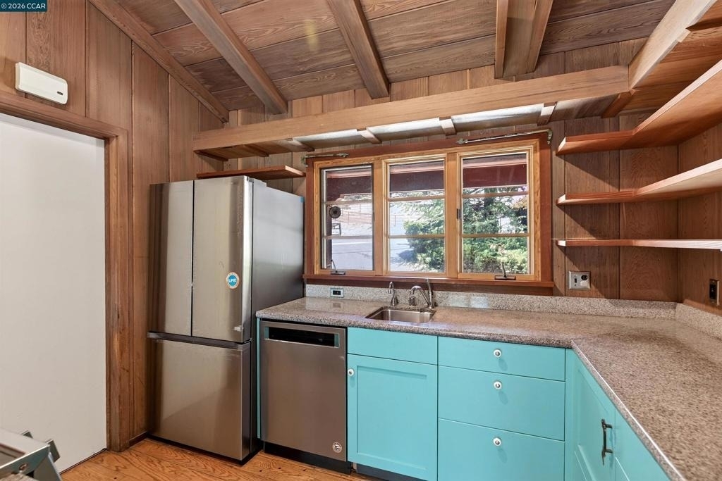 755 Glenside Dr - Photo 9