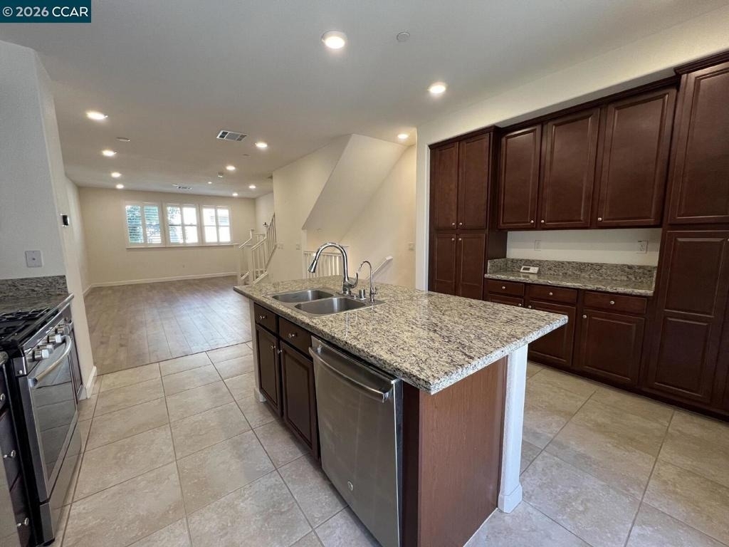 2762 Ferrara Cir - Photo 15