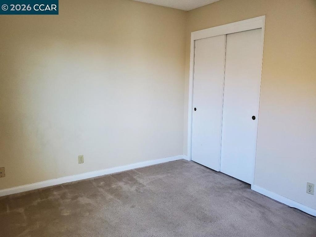 708 Court Ln - Photo 15