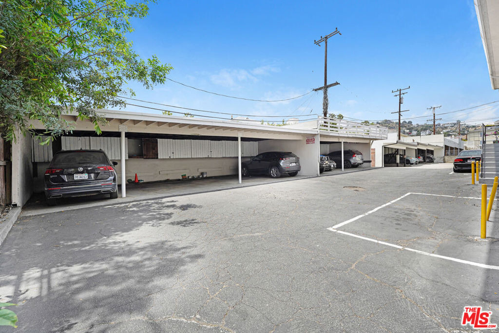 1219 N Crescent Heights Boulevard - Photo 13