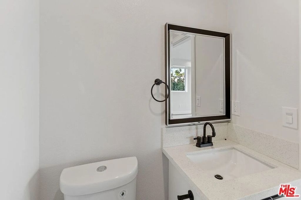 1724 Menlo Avenue - Photo 8