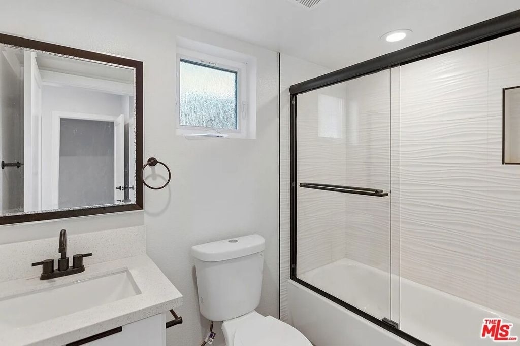 1724 Menlo Avenue - Photo 5