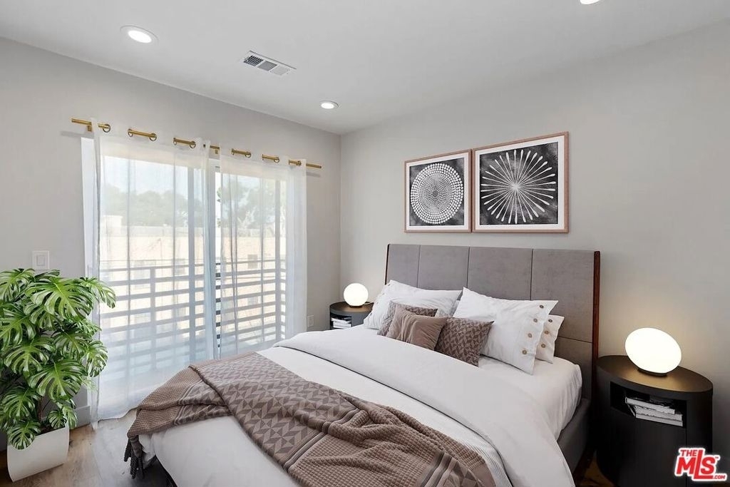 1724 Menlo Avenue - Photo 7