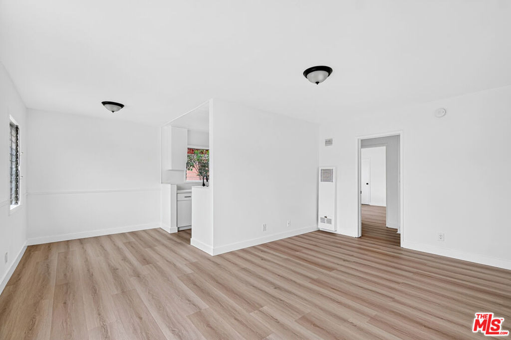 4777 San Vicente Boulevard - Photo 7