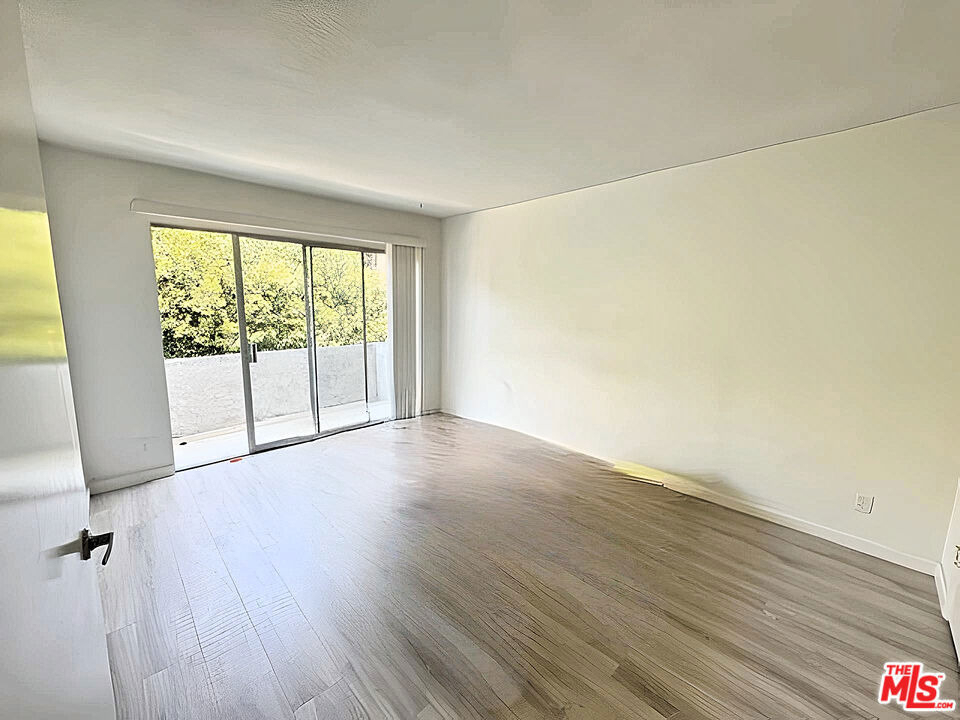 1630 Granville Avenue - Photo 9