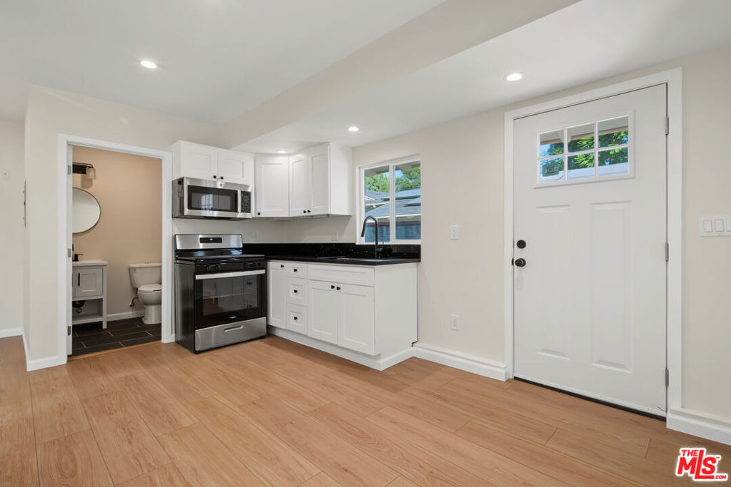 11510 Fenton Avenue - Photo 1
