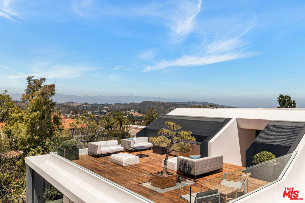 1254 Roberto Lane - Photo 37