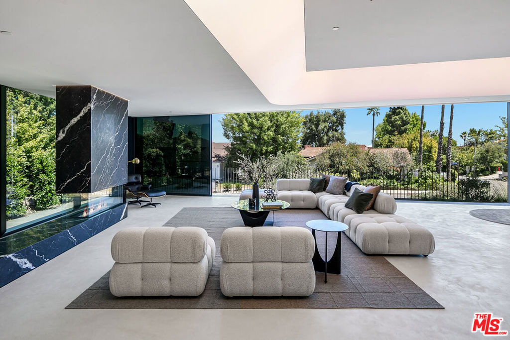 1254 Roberto Lane - Photo 9