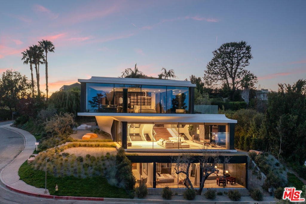 1254 Roberto Lane - Photo 1