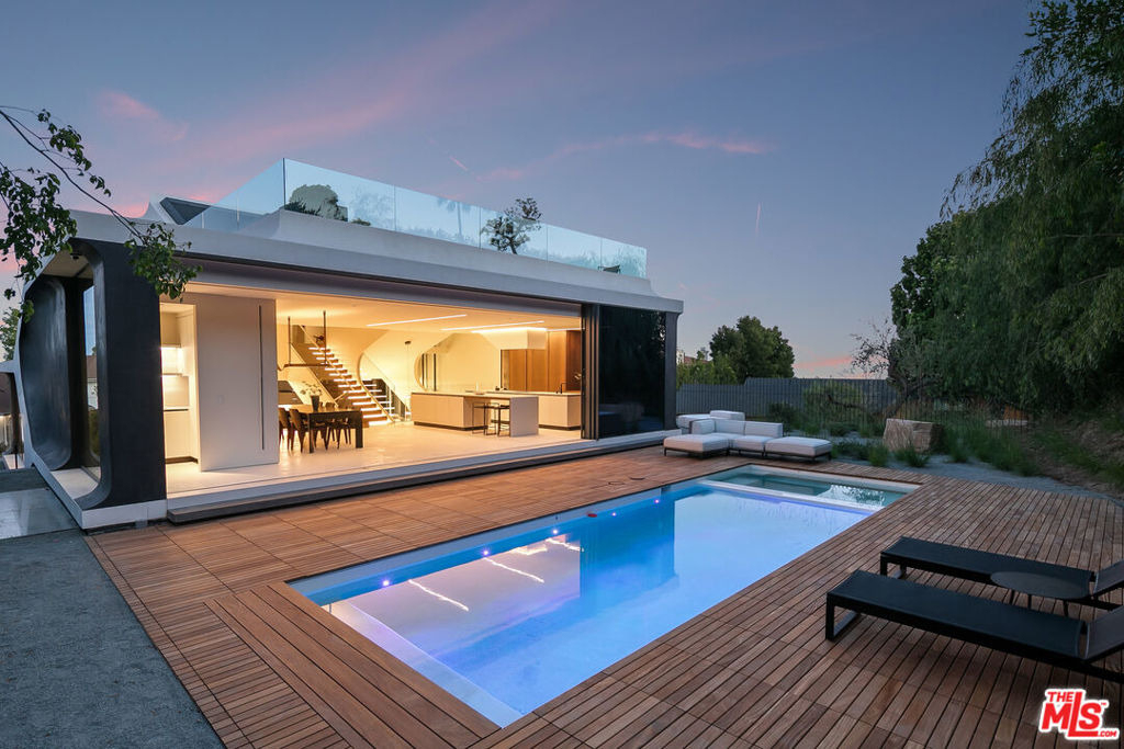 1254 Roberto Lane - Photo 2