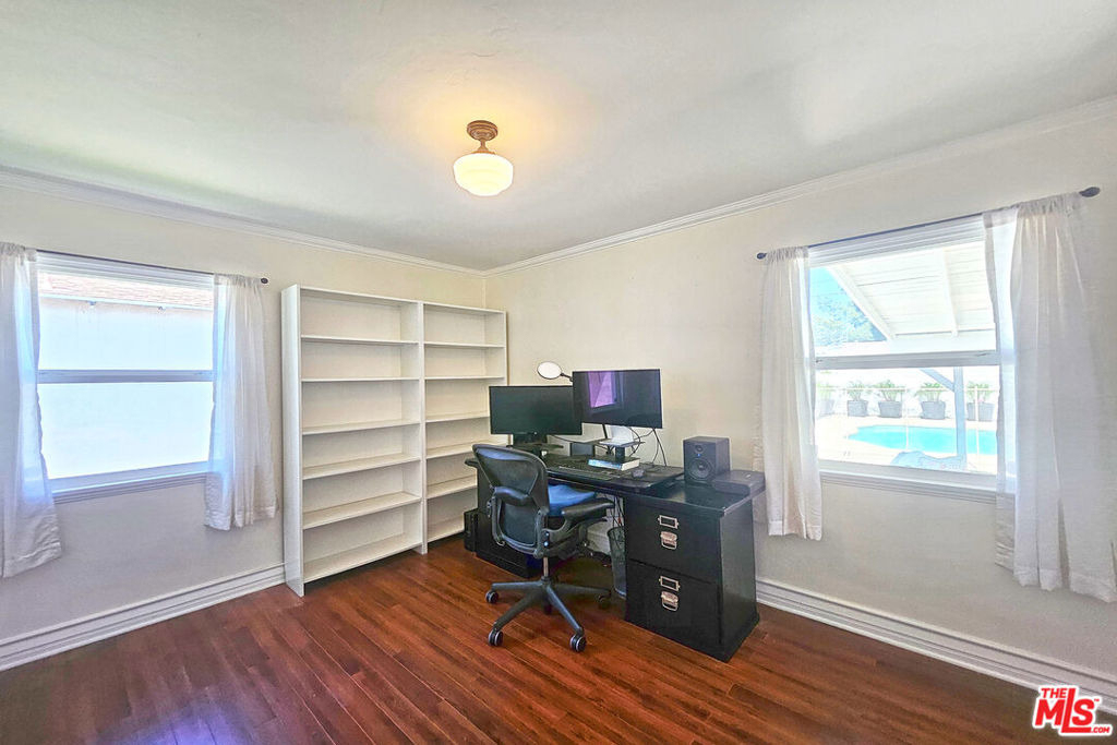 436 N Cordova Street - Photo 26