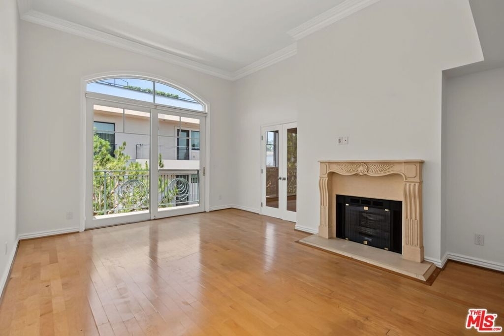 430 N Oakhurst Drive - Photo 10