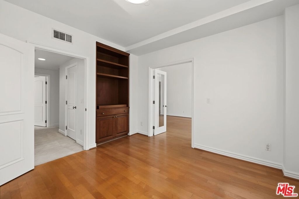 430 N Oakhurst Drive - Photo 32