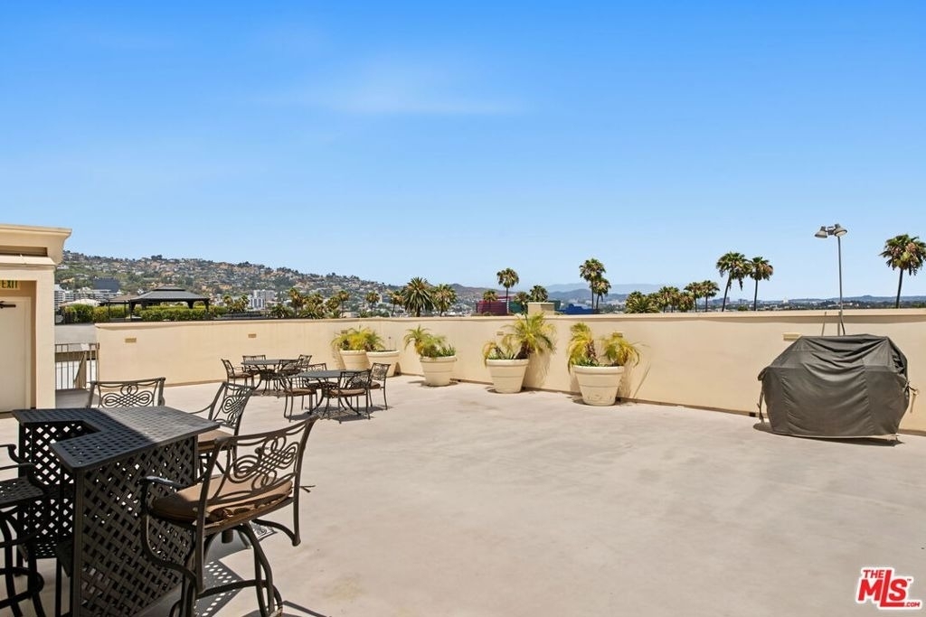 430 N Oakhurst Drive - Photo 37