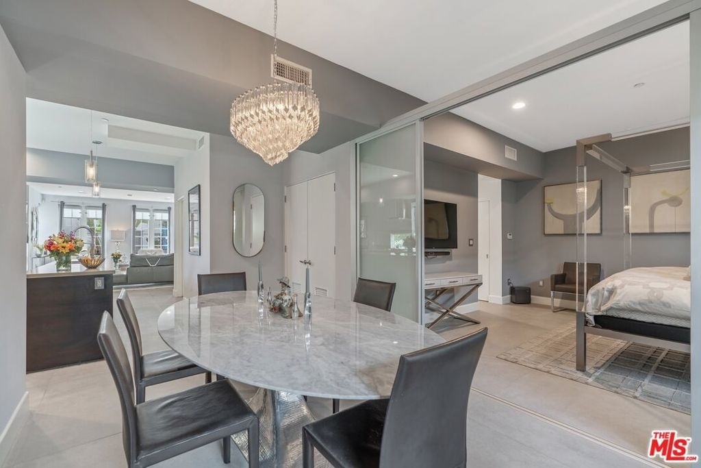 1250 N Harper Avenue - Photo 15