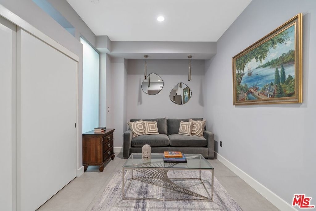 1250 N Harper Avenue - Photo 30