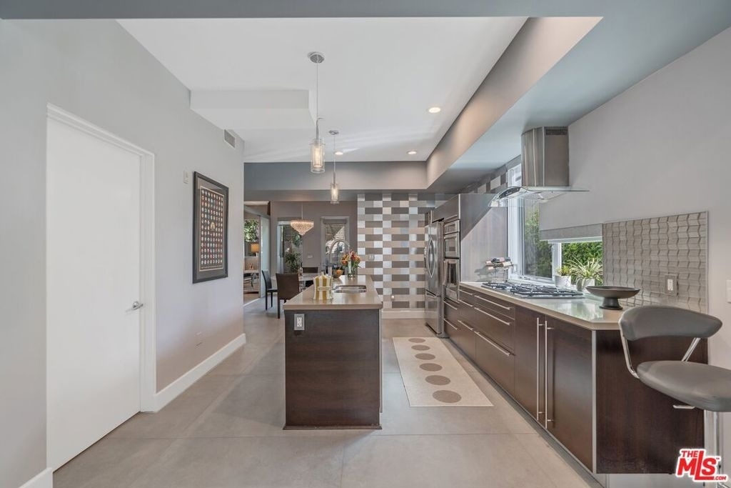 1250 N Harper Avenue - Photo 8
