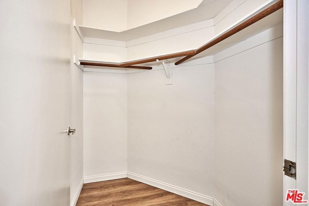 500 S Berendo Street - Photo 23