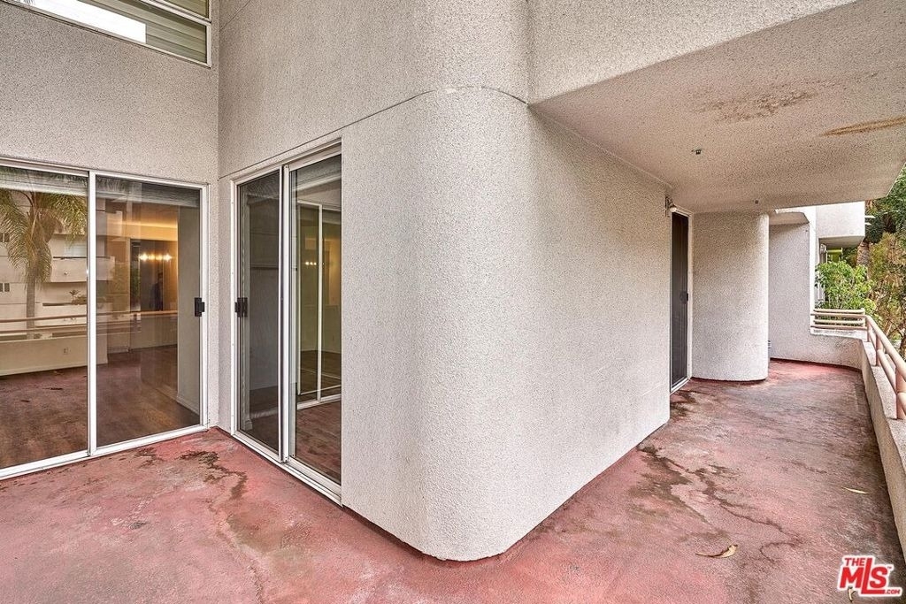 500 S Berendo Street - Photo 25