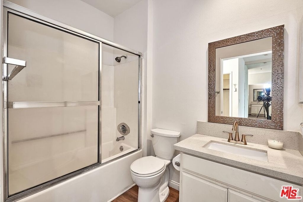 500 S Berendo Street - Photo 24