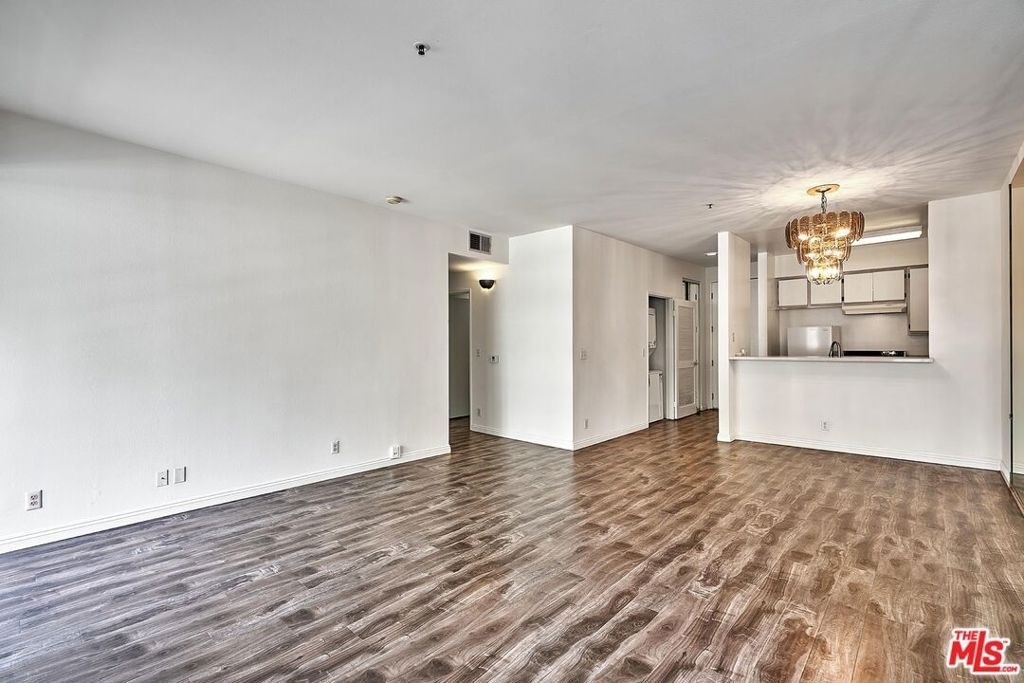 500 S Berendo Street - Photo 13