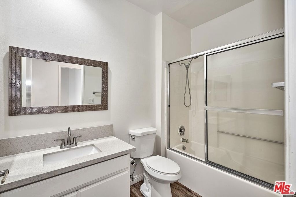 500 S Berendo Street - Photo 18