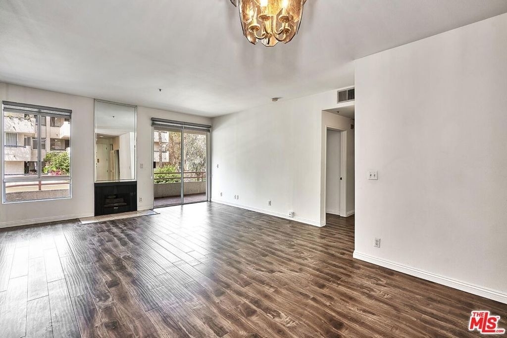 500 S Berendo Street - Photo 12