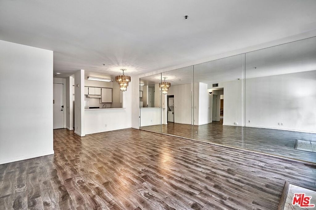 500 S Berendo Street - Photo 14