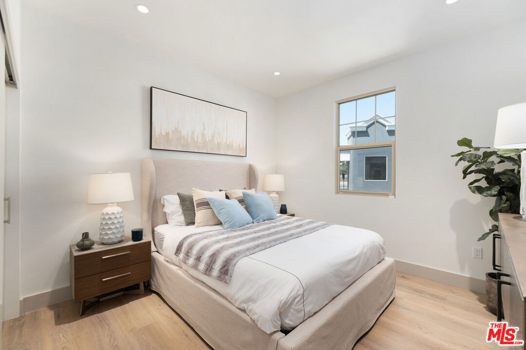 130 S Sepulveda Boulevard - Photo 12