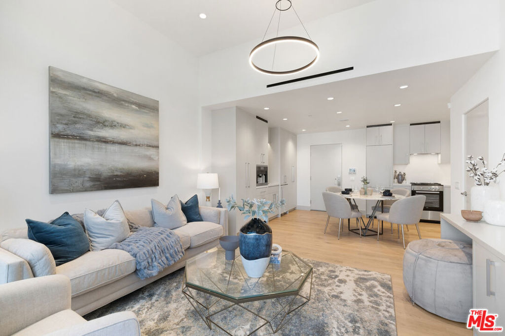 130 S Sepulveda Boulevard - Photo 4