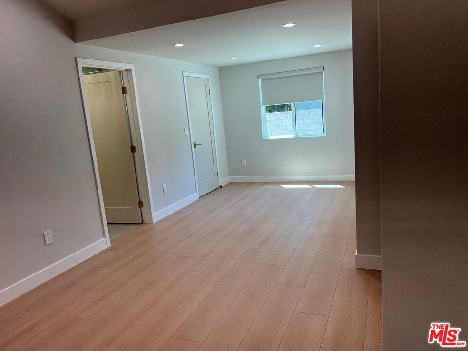 13338 Magnolia Boulevard - Photo 35