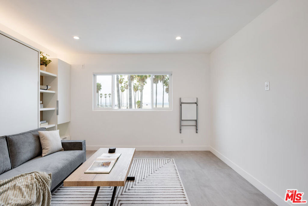 1313 Ocean Front Walk - Photo 5