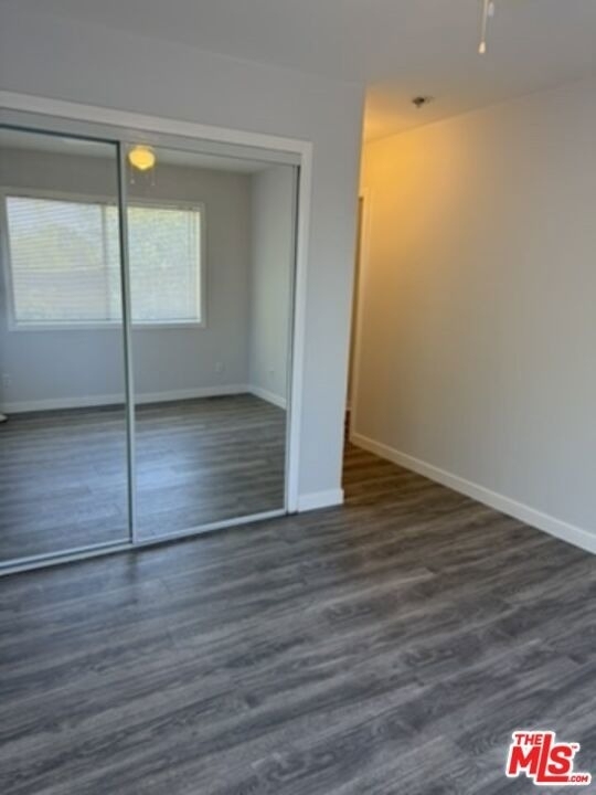 941 N Kingsley Drive - Photo 3