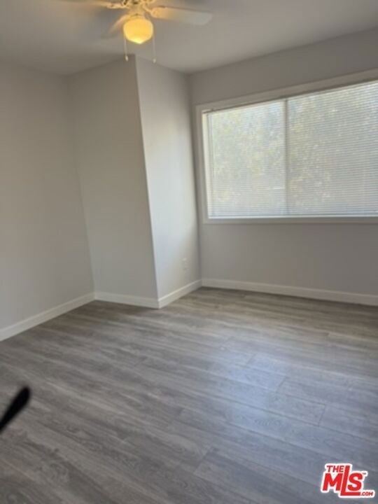 941 N Kingsley Drive - Photo 8