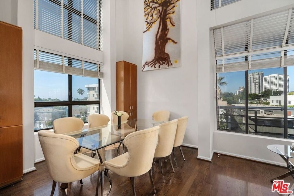 1360 S Beverly Glen Boulevard - Photo 11