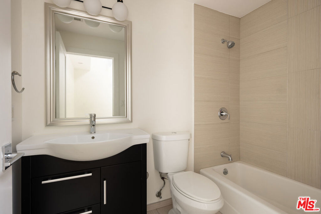 10901 Terryview Drive - Photo 17
