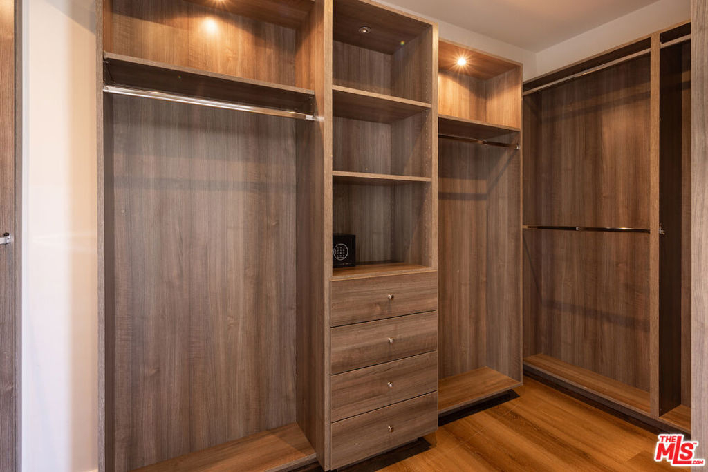 10901 Terryview Drive - Photo 10