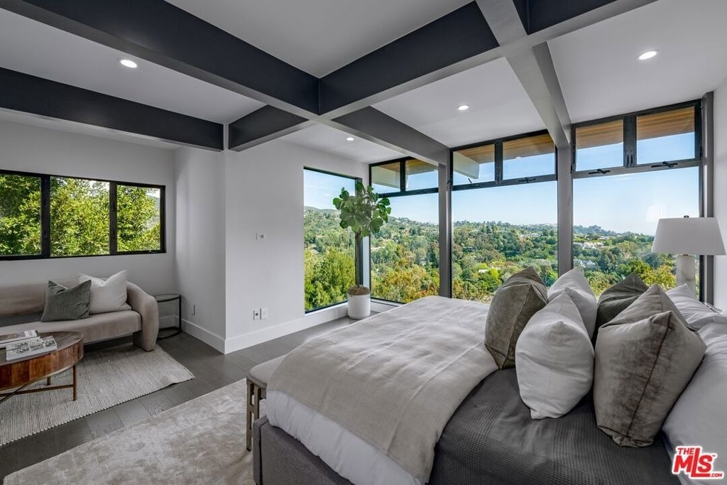 2000 Westridge Road - Photo 11