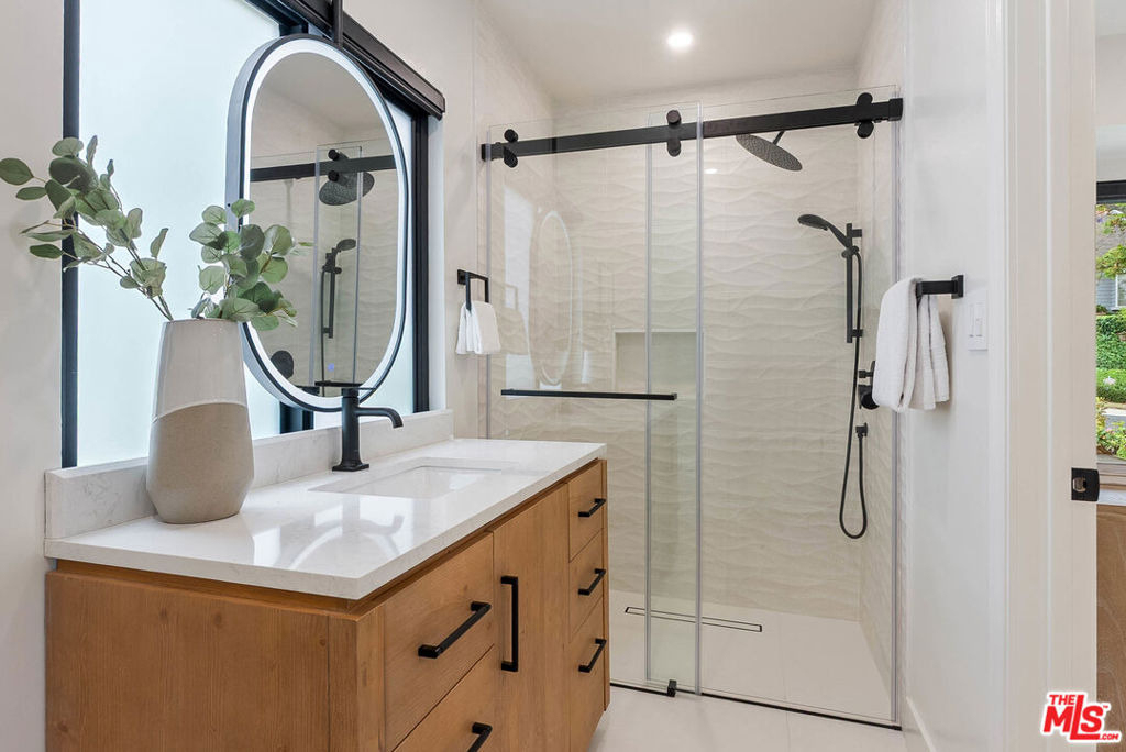 11346 Thurston Place - Photo 11