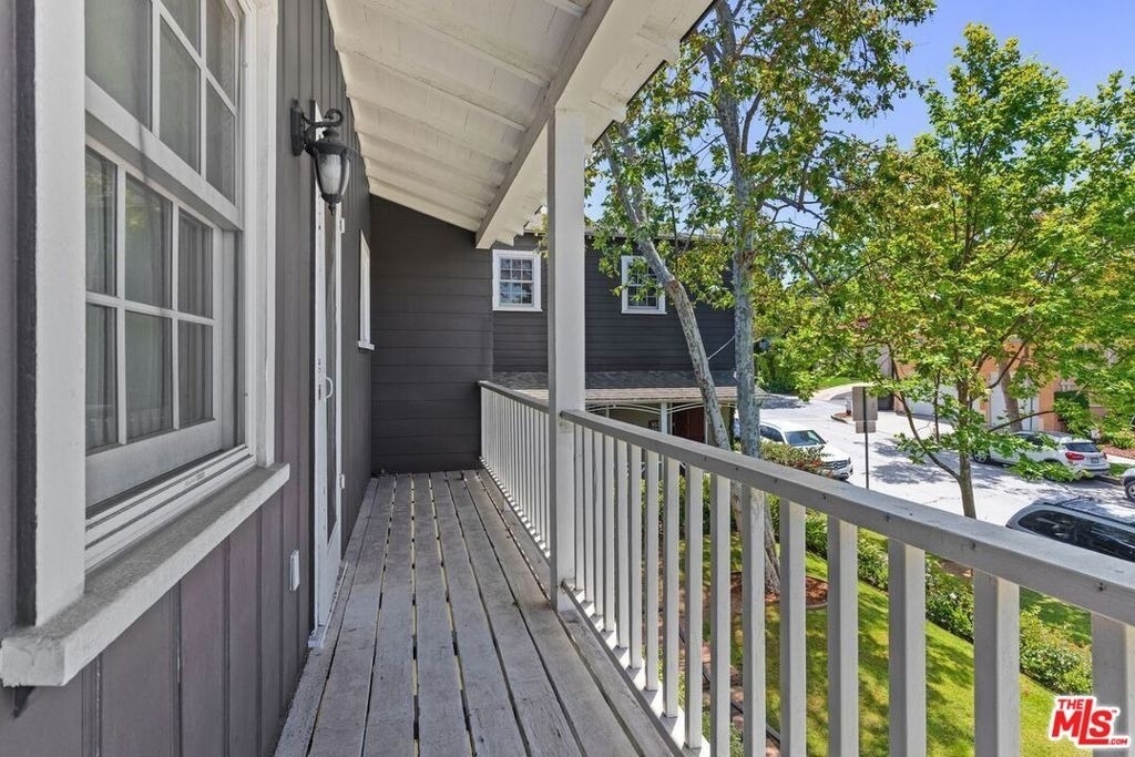 9528 W Olympic Boulevard - Photo 14