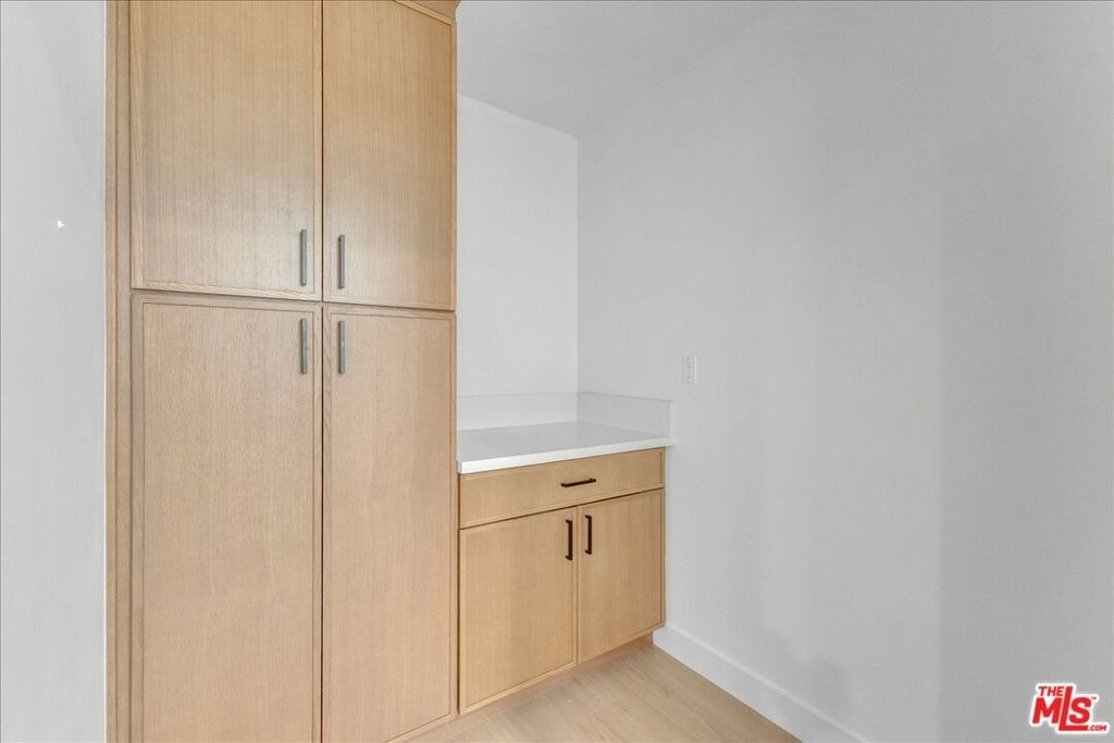 6913 Encino Avenue - Photo 28